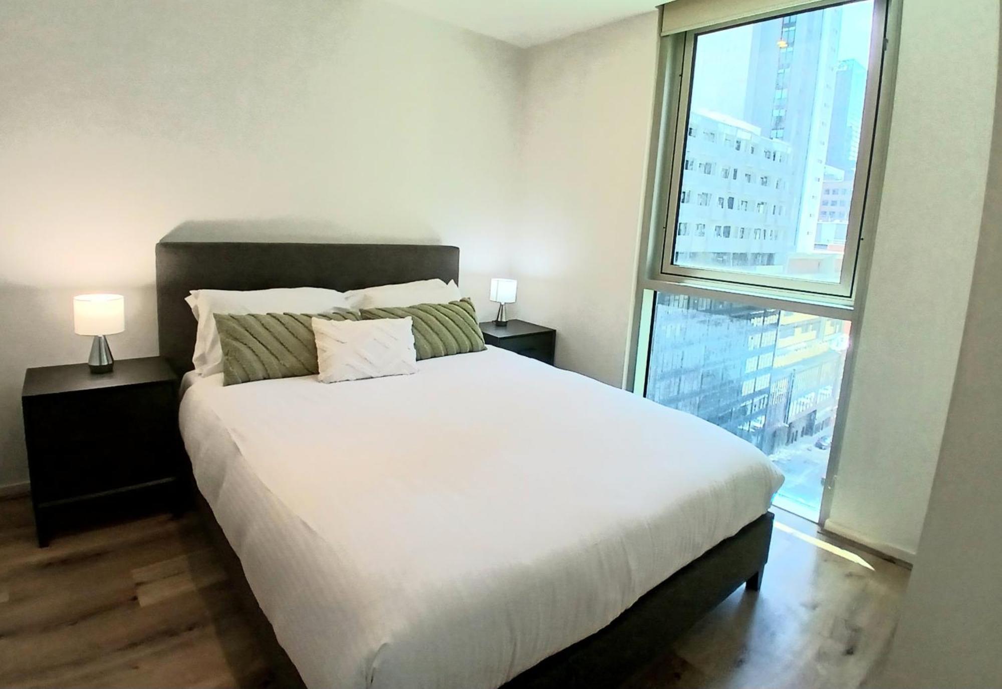 Readyset Apartments At Liberty Мельбурн Экстерьер фото