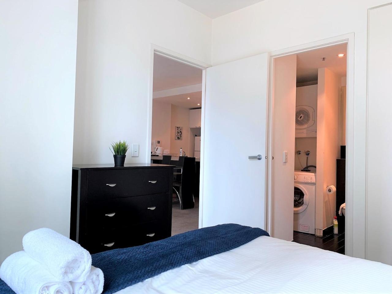 Readyset Apartments At Liberty Мельбурн Экстерьер фото